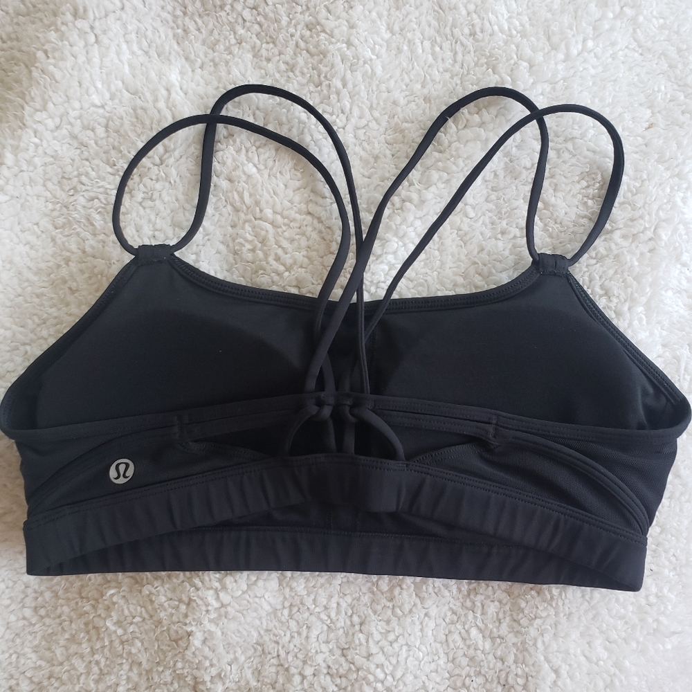 Lululemon Black Strappy Mesh Sports Bra 8